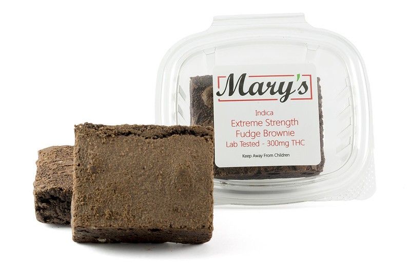 Mary’s Medibles – Extreme Strength Fudge Brownie – 300mg THC (Indica) | OG Extracts Canada Mary’s Medibles – Extreme Strength Fudge Brownie – 300mg THC (Indica) | OG Extracts Canada